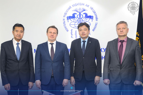 МОСКВАГИЙН ЭКСПОРТЫН ТӨВИЙН УДИРДЛАГУУДТАЙ УУЛЗАЛТ ХИЙЛЭЭ